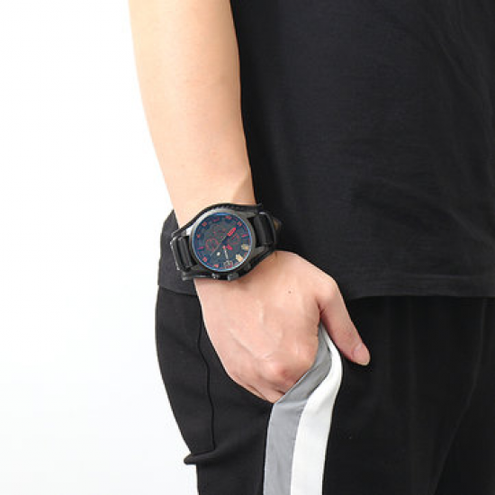 CURREN Sport Mens Watch Military Quartz Outdoor Big Dial Calendar Leather Watches for Men for Men Watches